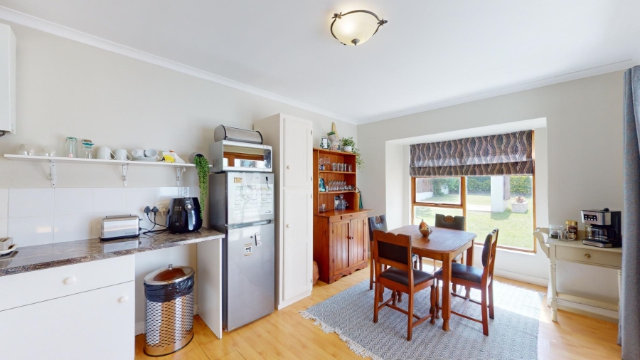 6 Bedroom Property for Sale in Walmer Heights Eastern Cape